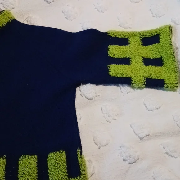 Stunning Vintage Lady Lisa  1960s-70s  Plush Tunic Sweater Unique! ⚜️👑⚜️ - Picture 4 of 8